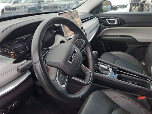 Used 2022 Jeep Compass Limited image 25