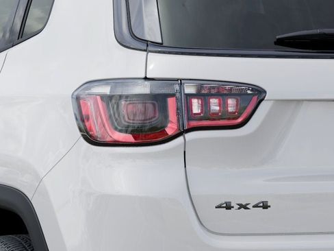 New 2026 Jeep Compass Latitude AWD/4WD image 9