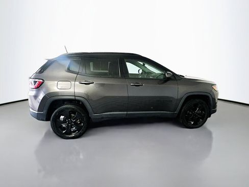 Used 2020 Jeep Compass Latitude AWD/4WD image 8