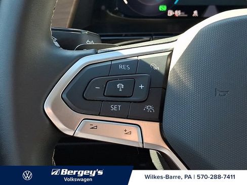 Certified 2025 Volkswagen Atlas SE AWD/4WD image 24
