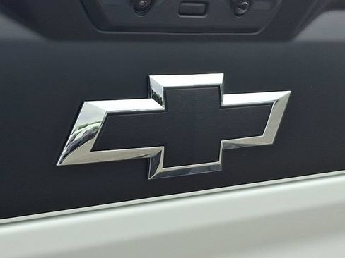 Used 2025 Chevrolet Silverado 2500 ZR2 w/ ZR2 Bison Edition AWD/4WD image 30