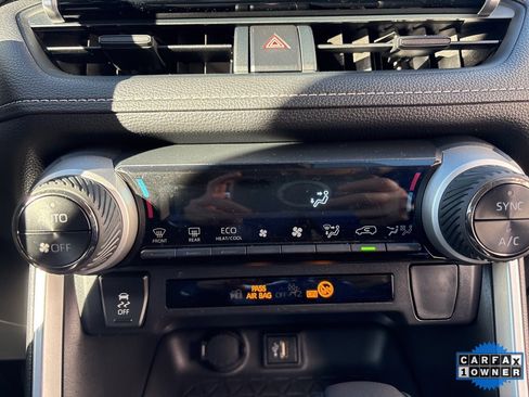 Certified 2023 Toyota RAV4 LE image 21