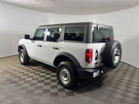 New 2025 Ford Bronco 4-Door image 4