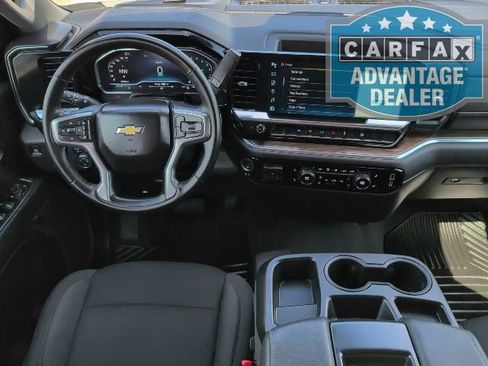 Certified 2025 Chevrolet Silverado 1500 LT RWD image 4