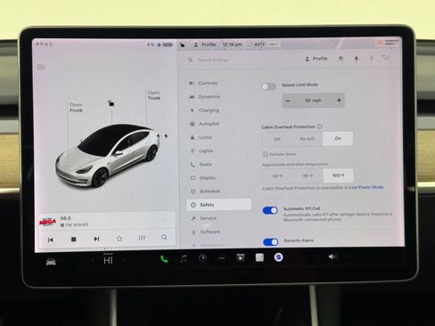 Used 2020 Tesla Model 3 Standard Range Plus image 28