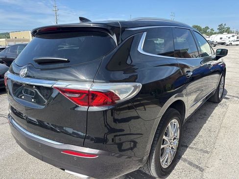 Used 2024 Buick Enclave Premium w/ Experience Buick Package FWD image 11