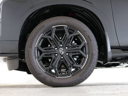 New 2026 INFINITI QX80 4WD image 45
