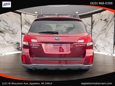 Used 2011 Subaru Outback 2.5i Limited w/ PWR Moonroof Pkg AWD/4WD image 6