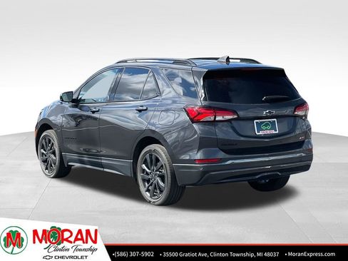 Certified 2023 Chevrolet Equinox RS image 4