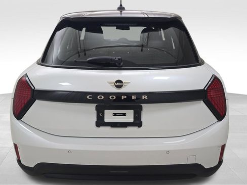 New 2026 MINI Cooper 4-Door Hardtop image 8
