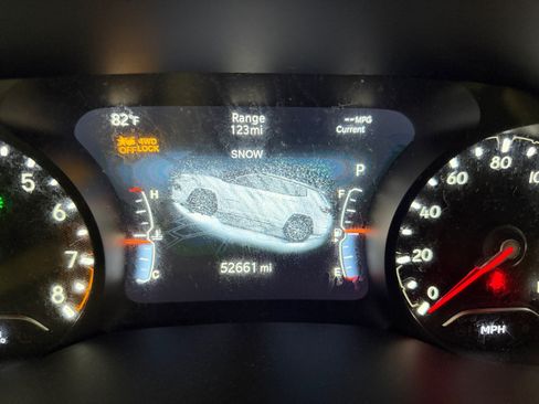 Used 2024 Jeep Compass Limited AWD/4WD image 43