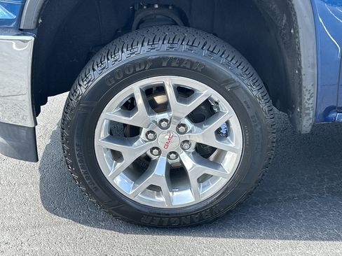 Used 2017 GMC Sierra 1500 SLT AWD/4WD image 11