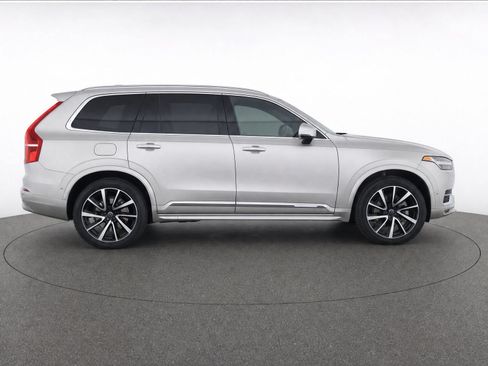 Used 2023 Volvo XC90 B6 Plus AWD/4WD image 8