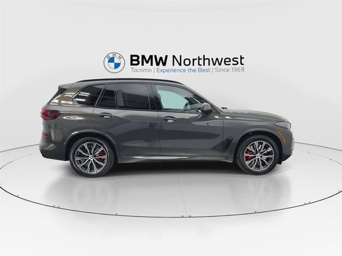 New 2026 BMW X5 xDrive50e w/ M Sport Package AWD/4WD image 5