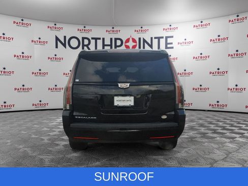Used 2020 Cadillac Escalade Premium Luxury w/ Escalade Sport Edition image 7