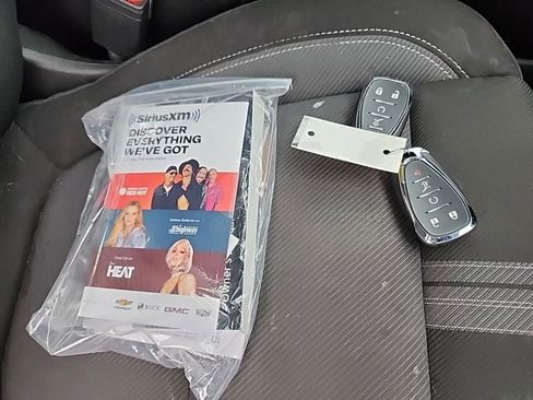 Used 2023 Chevrolet Blazer LT w/ Convenience Package image 17