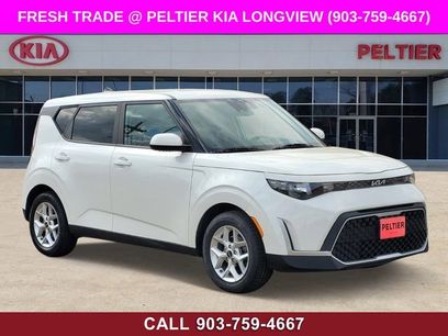 Used 2023 Kia Soul LX w/ Option Group 015