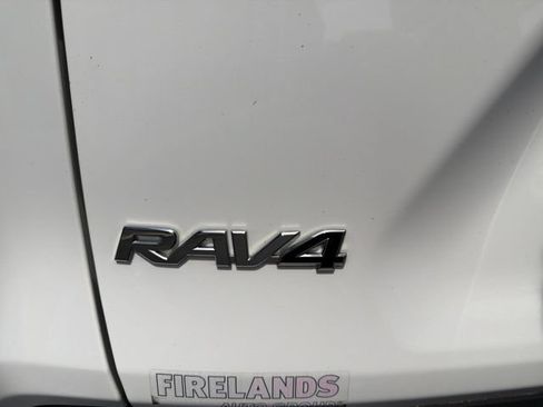 Certified 2024 Toyota RAV4 LE AWD/4WD image 11