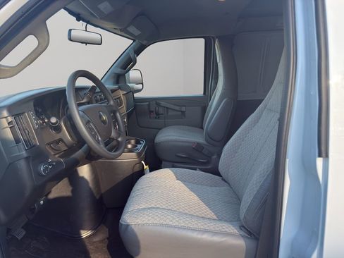 New 2025 Chevrolet Express 2500 Extended w/ Driver Convenience Package image 9