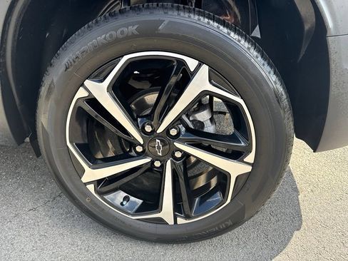 Used 2023 Chevrolet TrailBlazer RS w/ Convenience Package AWD/4WD image 14