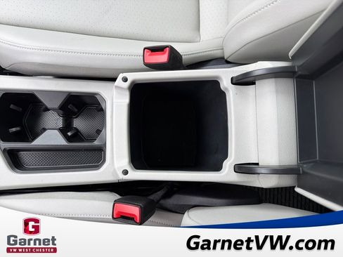 Used 2023 Volkswagen Tiguan SE w/ Panoramic Sunroof Package image 26