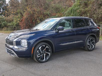 Used 2023 Mitsubishi Outlander SEL