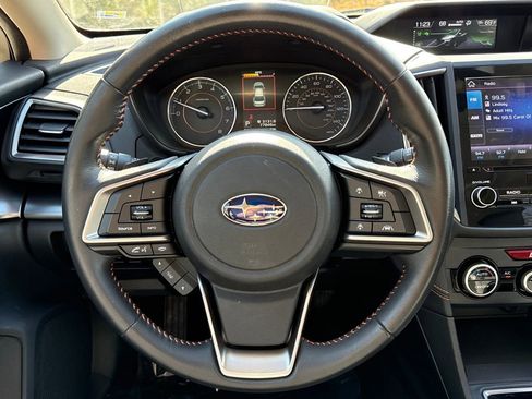 Used 2019 Subaru Crosstrek 2.0i Limited w/ Moonroof Package w/Navigation image 18