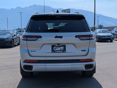 Used 2024 Jeep Grand Cherokee L Summit AWD/4WD image 4