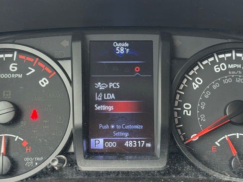 Certified 2021 Toyota Tacoma SR image 34