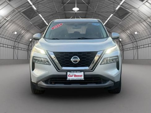 Used 2021 Nissan Rogue SV AWD/4WD image 2