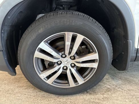 Used 2017 Honda Pilot EX-L image 11