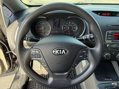 Used 2015 Kia Forte LX w/ Popular Package FWD image 14