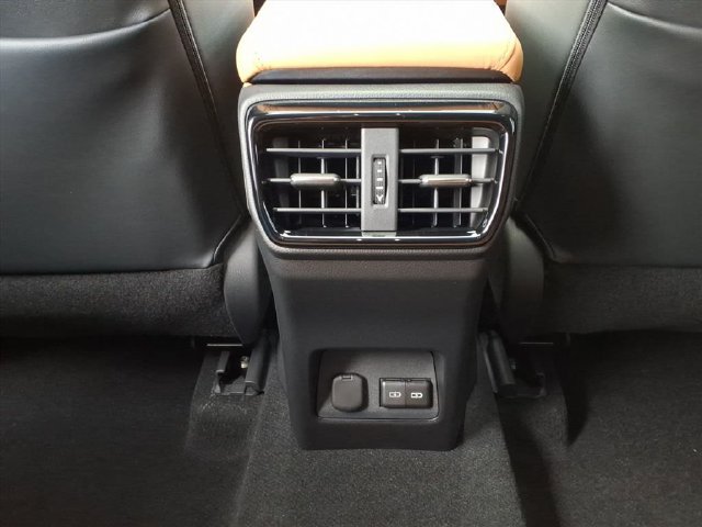 New 2026 Lexus NX 350 AWD image 31