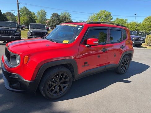 Used 2018 Jeep Renegade Altitude image 6