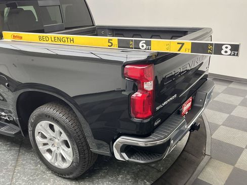 Certified 2024 Chevrolet Silverado 1500 LTZ AWD/4WD image 32