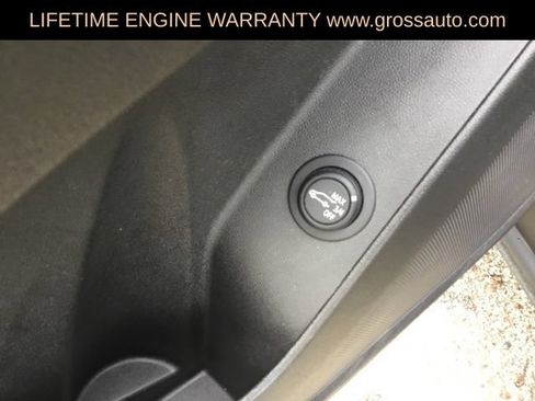 Used 2023 Chevrolet Equinox LT AWD/4WD image 23