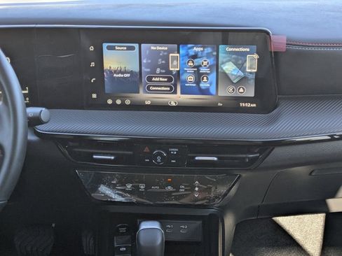 New 2026 Nissan Kicks SR FWD image 15