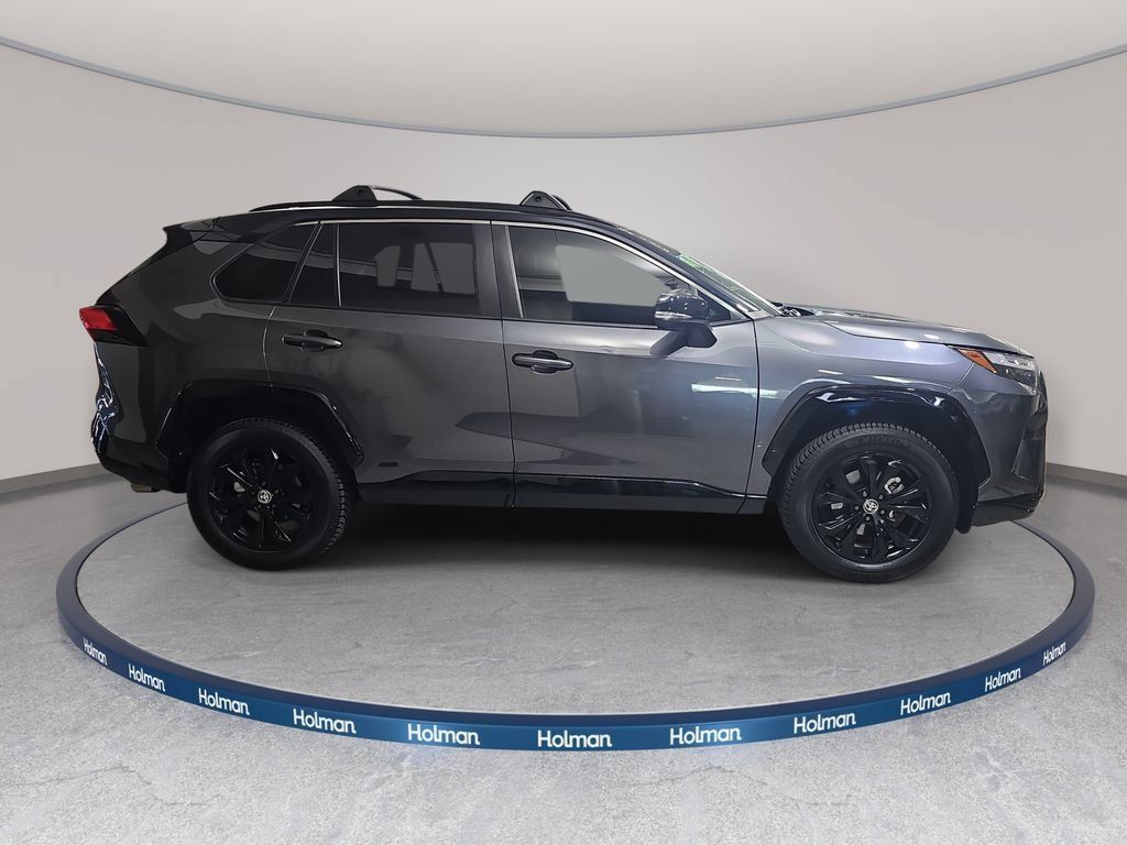 Used 2023 Toyota RAV4 XSE AWD/4WD image 5