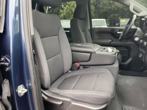 Used 2019 Chevrolet Silverado 1500 Custom w/ Custom Value Package image 13