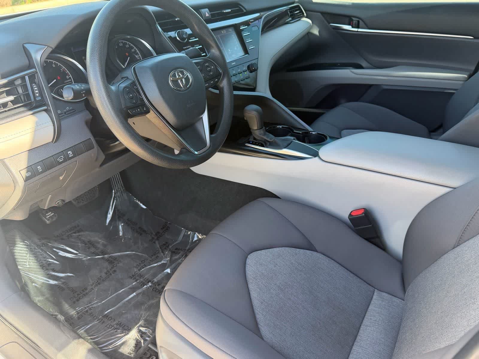 Used 2020 Toyota Camry LE FWD image 2