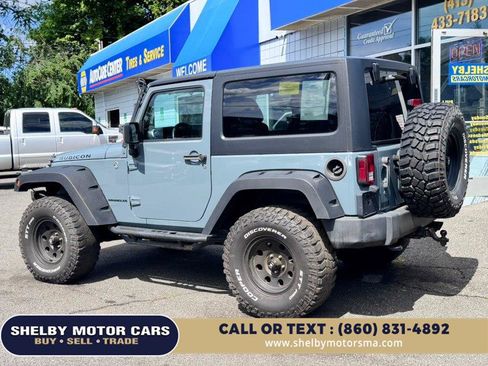 Used 2015 Jeep Wrangler Rubicon w/ Dual Top Group AWD/4WD image 7