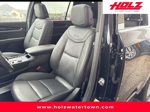 Certified 2024 Cadillac XT6 Premium Luxury w/ LPO, Floor Liner Package AWD/4WD image 15