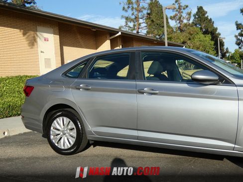 Used 2019 Volkswagen Jetta S w/ Driver Assistance Package FWD image 6