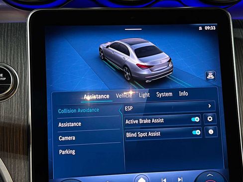 Used 2023 Mercedes-Benz C 300 4MATIC Sedan image 41