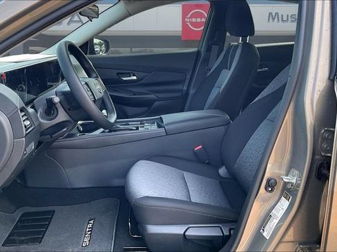New 2026 Nissan Sentra SV w/ Floor Mat Package FWD image 7