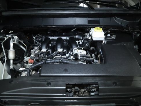 Used 2024 Nissan Pathfinder Rock Creek AWD/4WD image 37