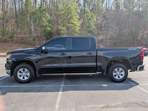 Used 2024 Chevrolet Silverado 1500 LT image 6