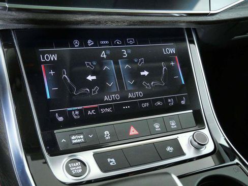 Used 2023 Audi Q8 Premium Plus AWD/4WD image 22