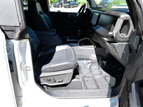 Used 2021 Ford Bronco First Edition AWD/4WD image 46