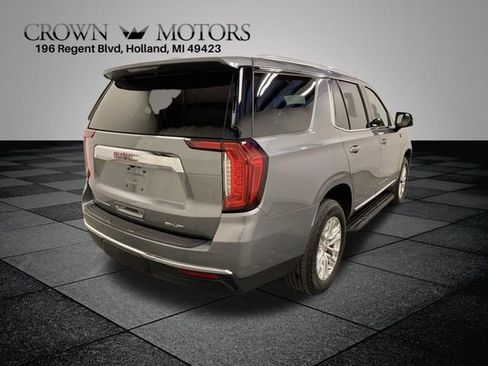 Used 2021 GMC Yukon SLT w/ SLT Premium Package AWD/4WD image 6